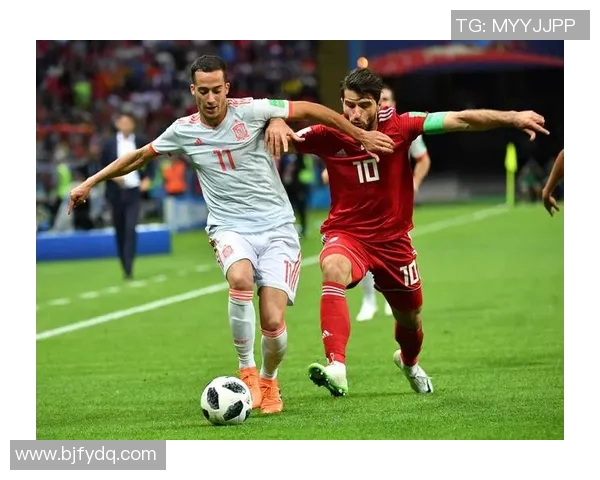 2019年足球赛回顾：伊朗队与中国队的精彩对决分析与战术探讨