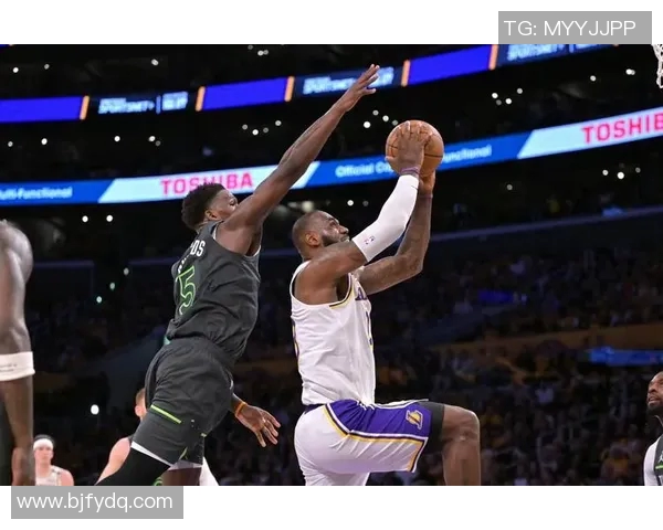 森林狼签下前湖人小前锋，球队实力大增