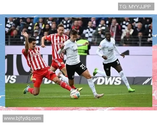 曼彻斯特联迎战皇家社会期待精彩对决双方球迷热情高涨气氛火爆